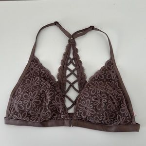 Victoria secret bra! New no tag, size L. Intimate